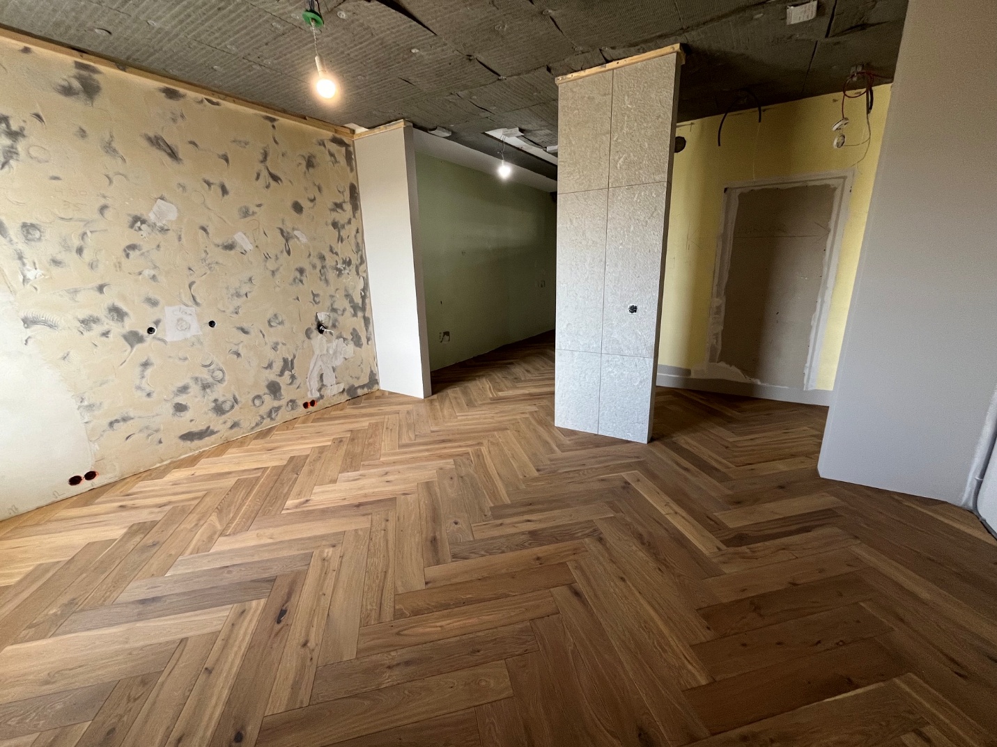 Parquet flooring installation